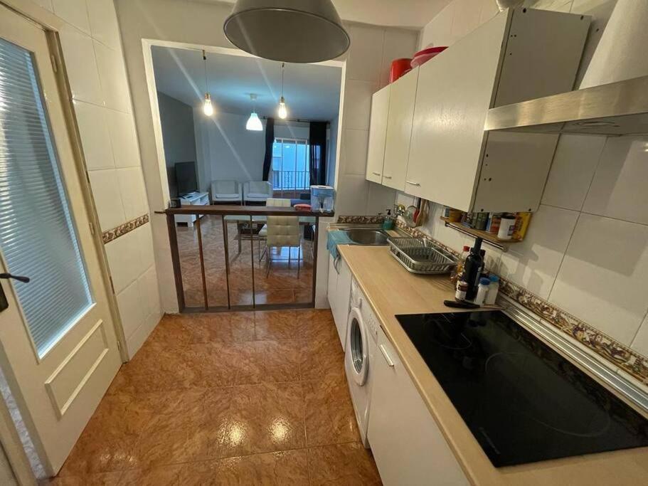 גרנדה Lovely One Bedroom Flat- Excellent Location מראה חיצוני תמונה