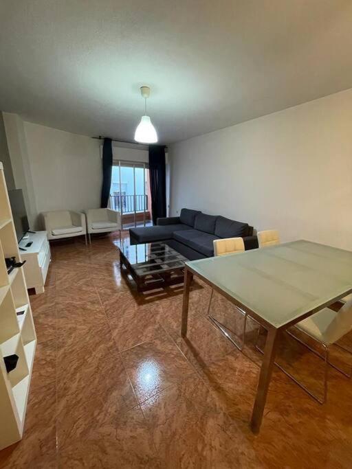 גרנדה Lovely One Bedroom Flat- Excellent Location מראה חיצוני תמונה